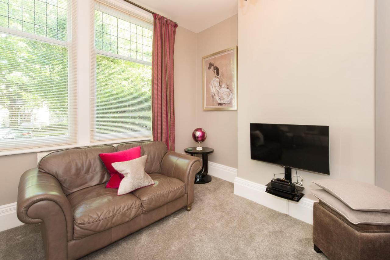 Albany House By Harrogate Serviced Apartments 외부 사진