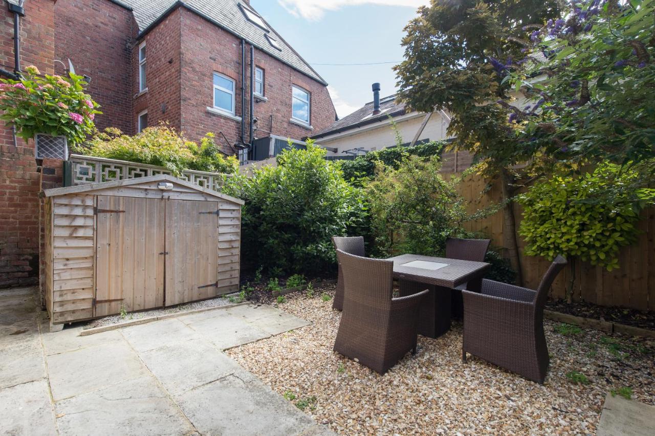 Albany House By Harrogate Serviced Apartments 외부 사진