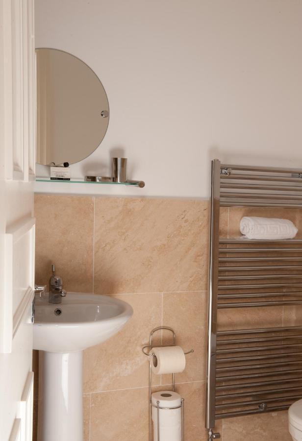 Albany House By Harrogate Serviced Apartments 외부 사진